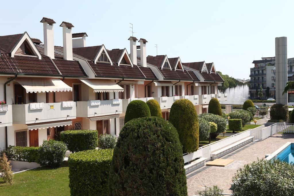 Residence Equilio Family Apartments Lido di Jesolo Exterior foto